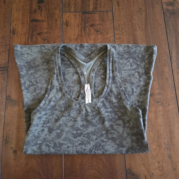 Lululemon Cool Racerback II Nulu Radial Tie Dye Graphite Green Tank Top Size 6 - Picture 6 of 9